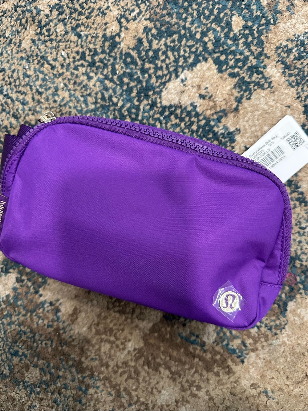 Lululemon Everywhere Belt Bag - Purple